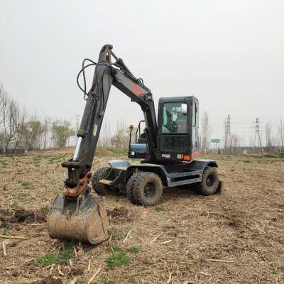 雷道75 濟寧二手輪式抓木機 便宜挖掘機 推土機視頻 果園農(nóng)田