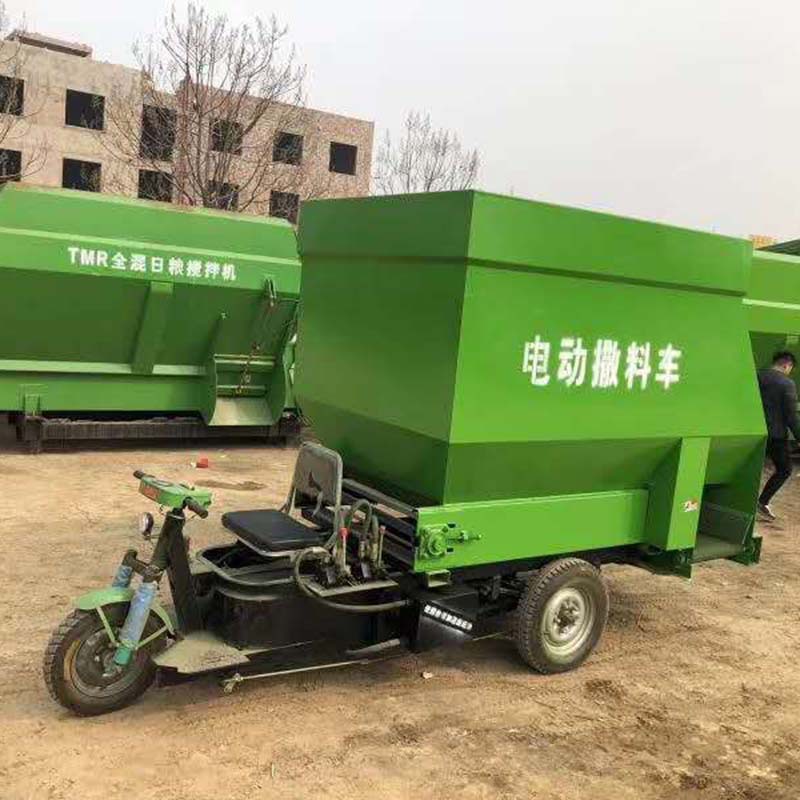 撒料車(chē) (6).jpg