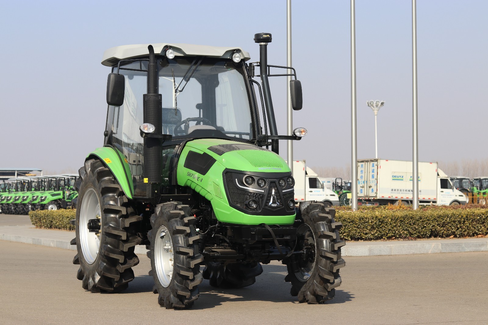 道依茨法爾SH704C-1輪式拖拉機(jī)