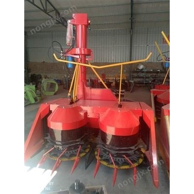 青儲(chǔ)機(jī)青貯機(jī)青飼料收獲機(jī)后懸掛雙圓盤割臺(tái)